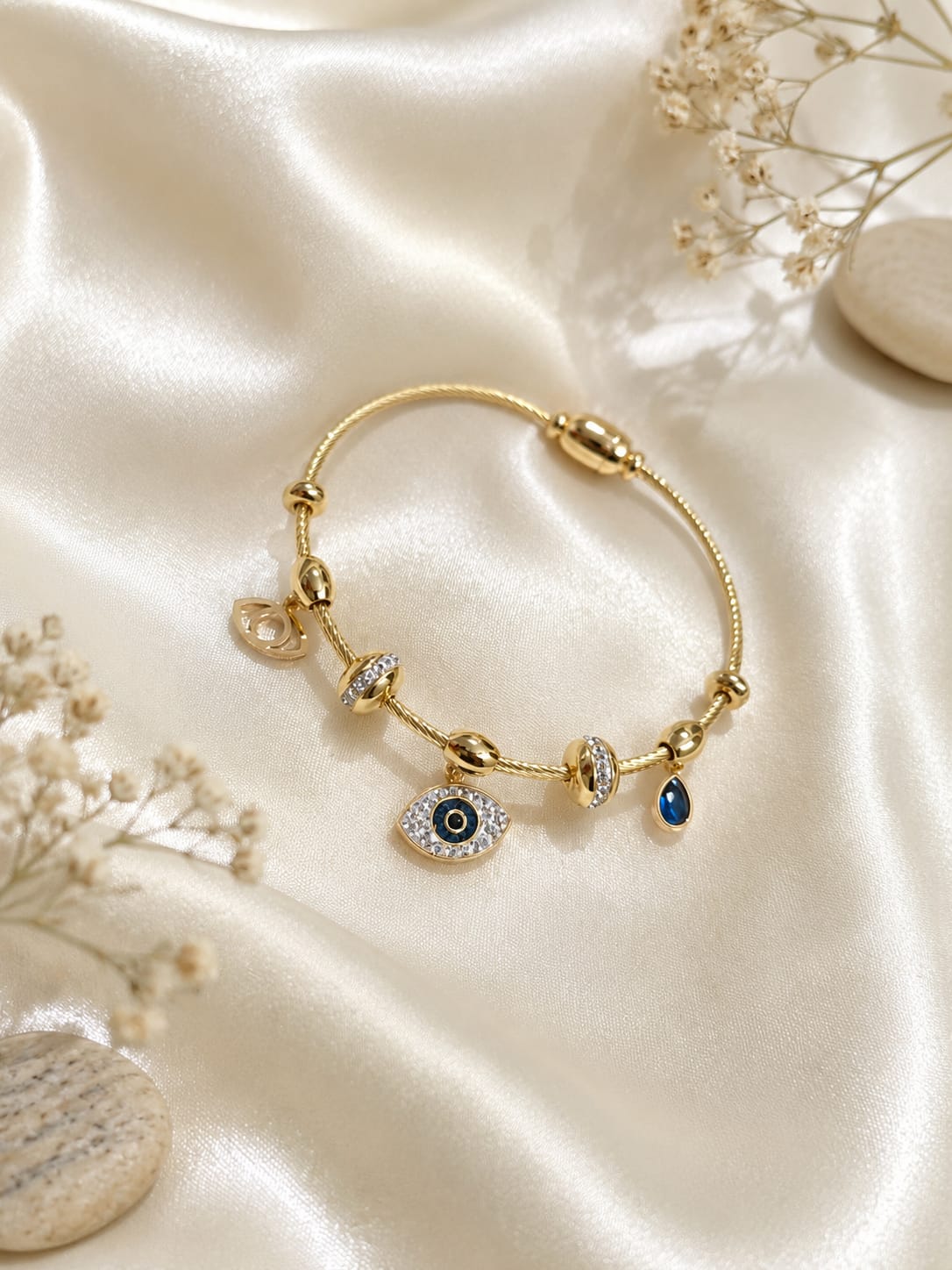Aurelia Blue Eye Charm Gold Bracelet