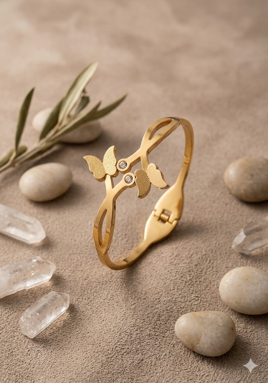 Flutter Grace – Gold Butterfly Bracelet