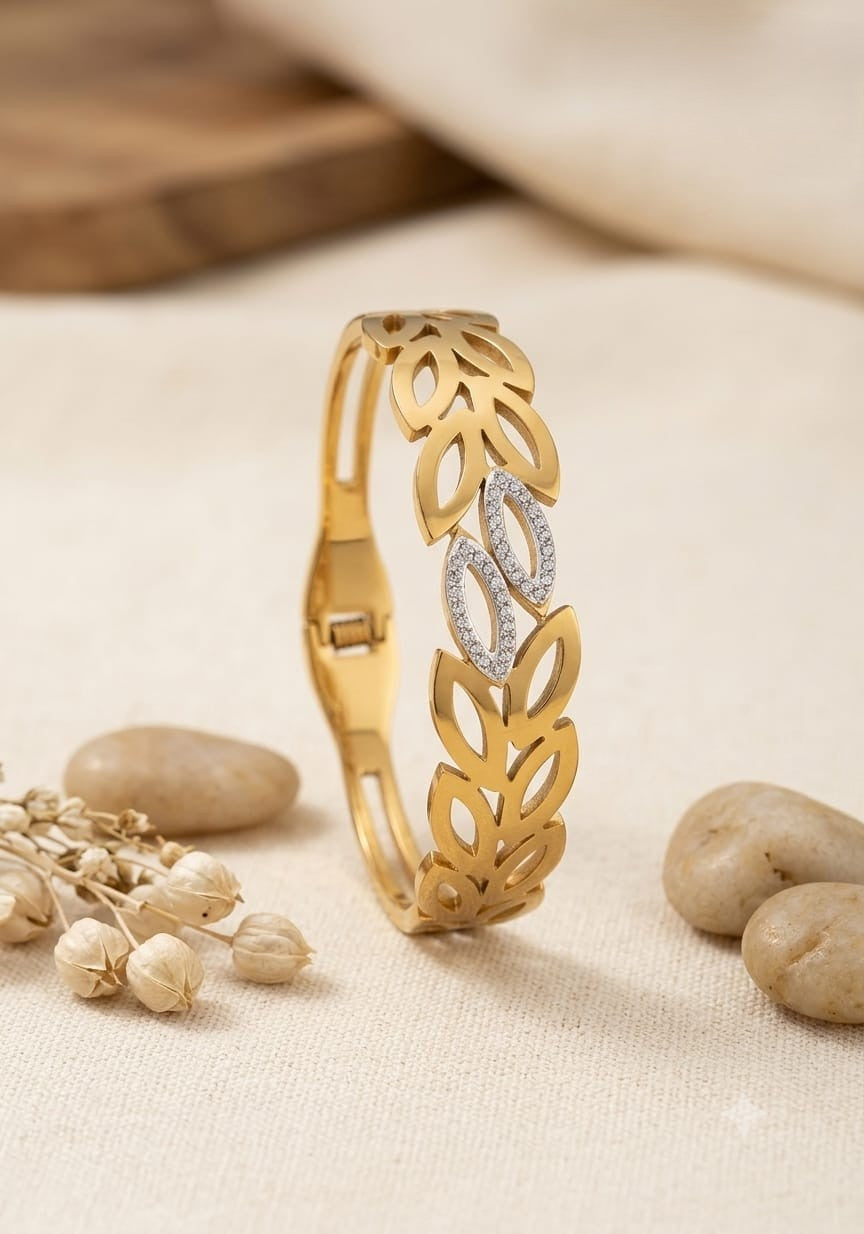 Gold Leaf Elegance Kada