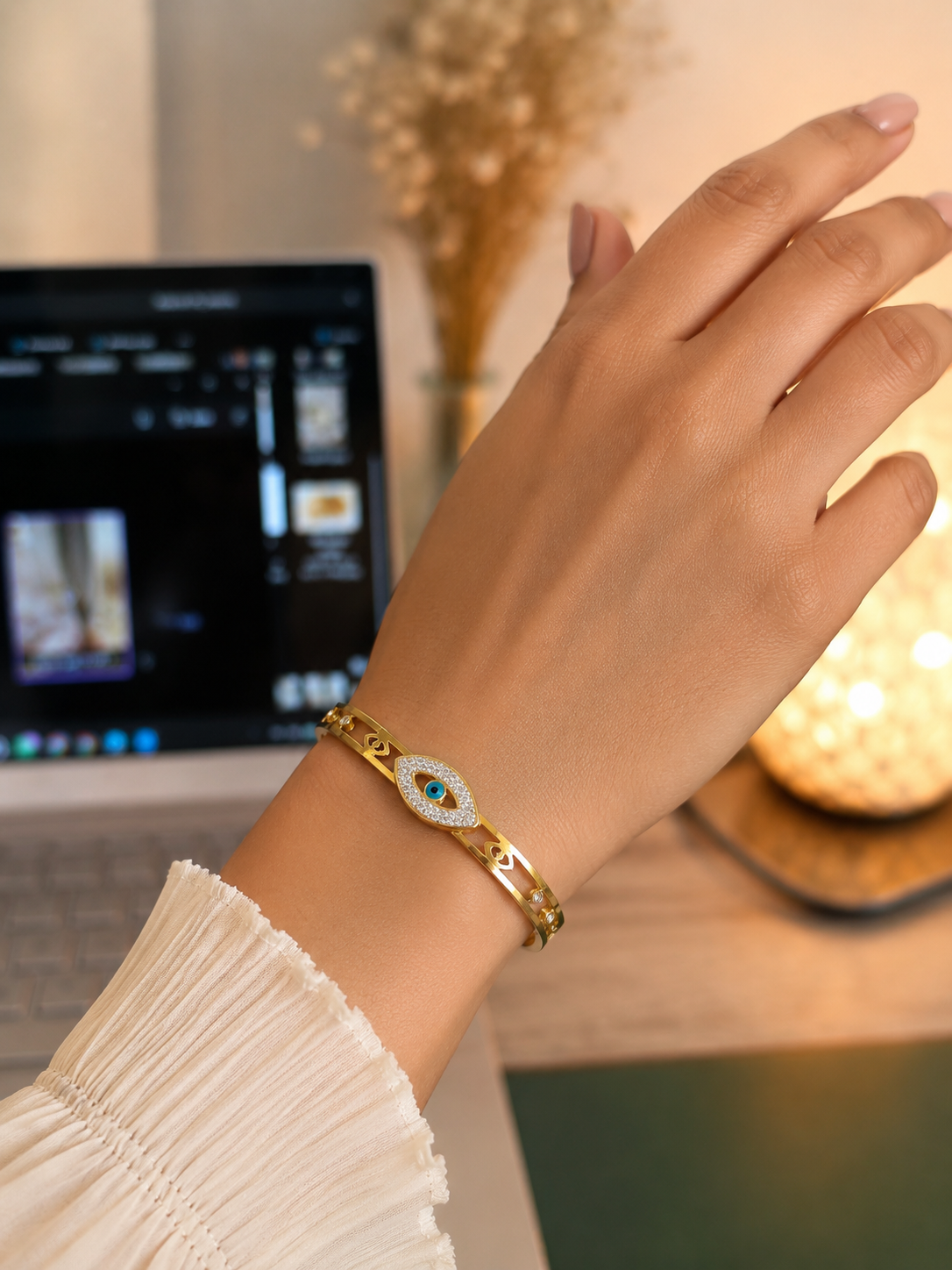 Eternal Eye Luxe Gold Bracelet
