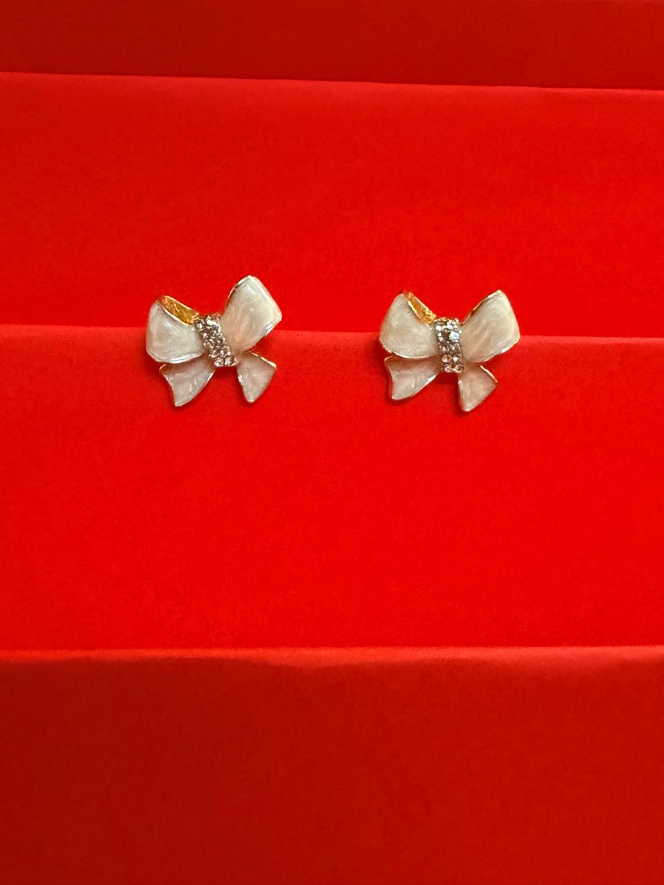 Pearl Bow Bliss Studs
